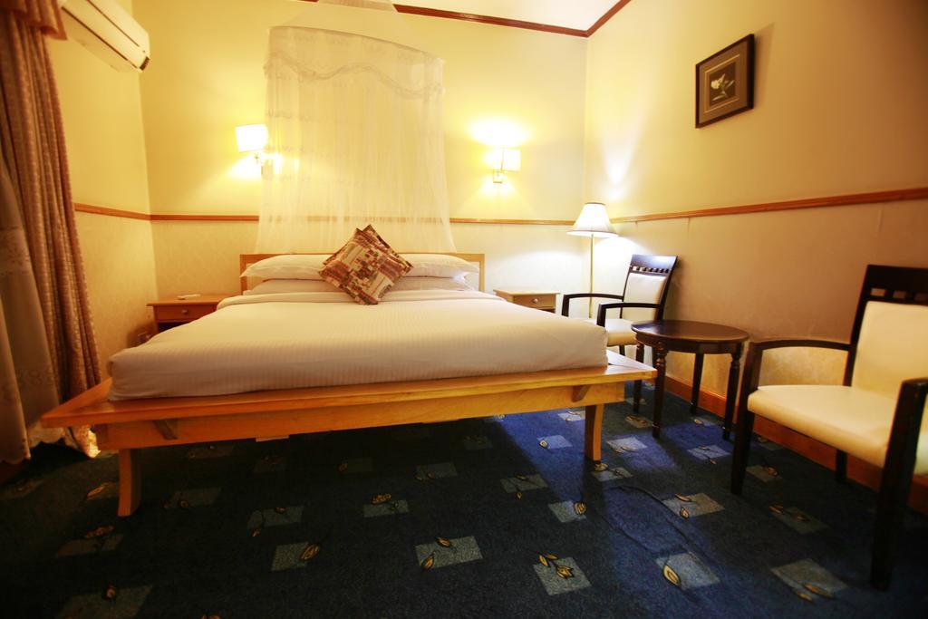 Shangri-La Hotel Uganda Kampala Zimmer foto